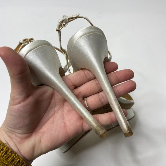 Badgley Mischka Randee White Satin Floral Heels - Picture 3 of 5